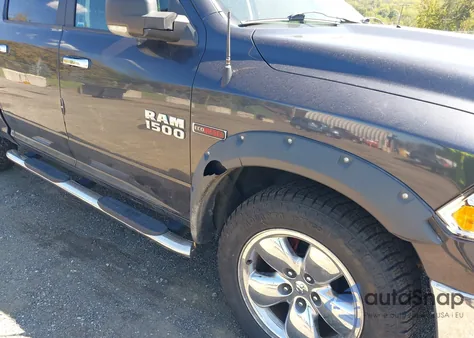 2015 Ram 1500 Big Horn из США, поврежденный, VIN 1C6RR7LM6FS718564